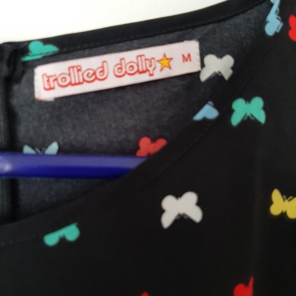 Size M (10-12) 'Trollied Dolly' Fit and Flare short sleeved dress - Picture 2 of 3